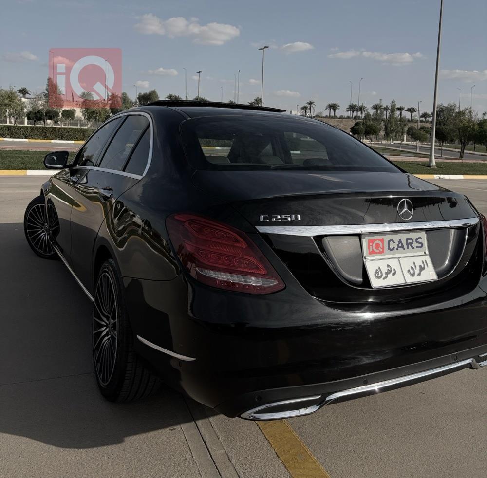 مرسيدس بنز C-Class